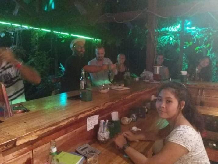 Jungle Of Peace Resort Сикихор Экстерьер фото